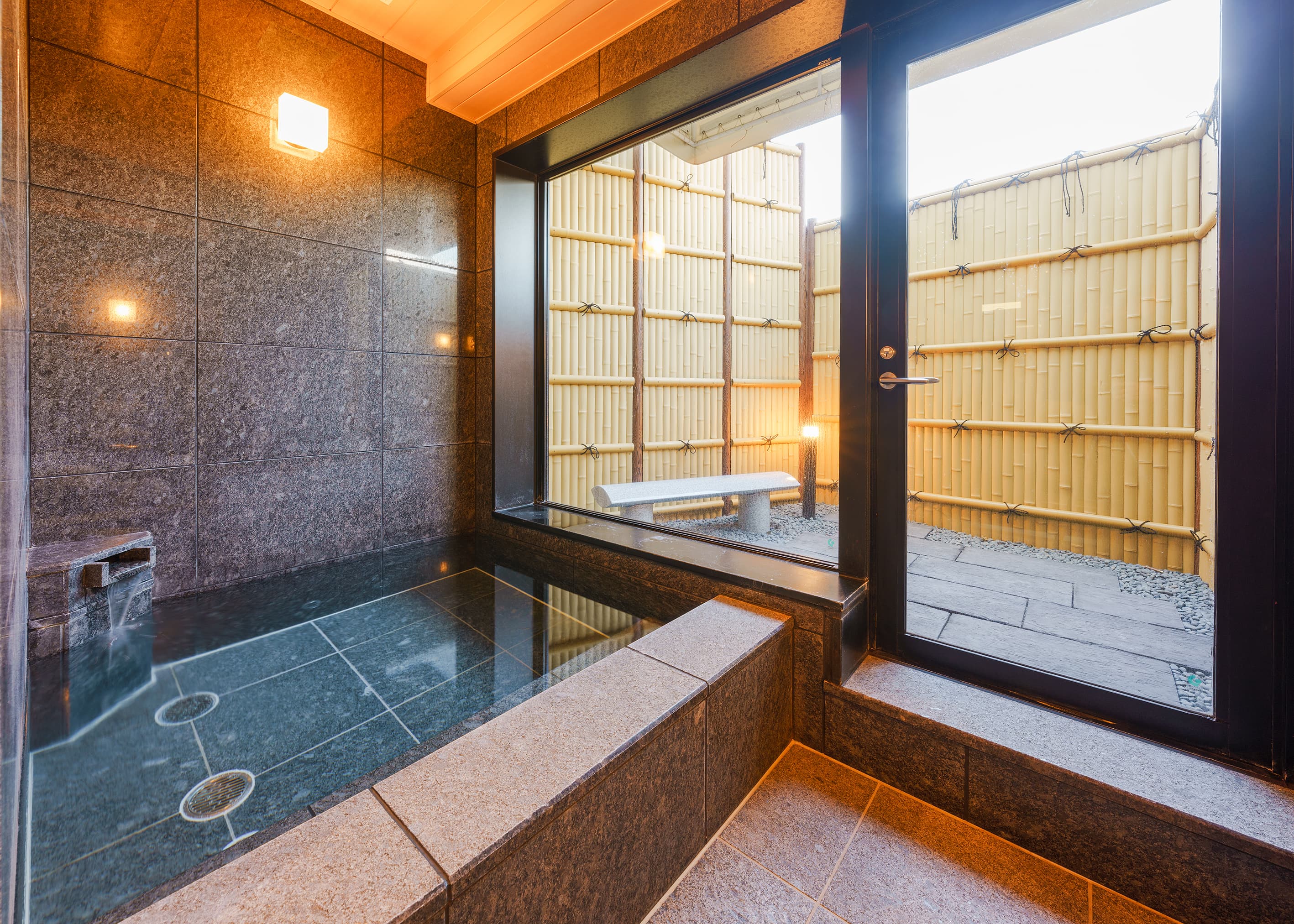 Artificial Radium Hot Spring (1F) 2