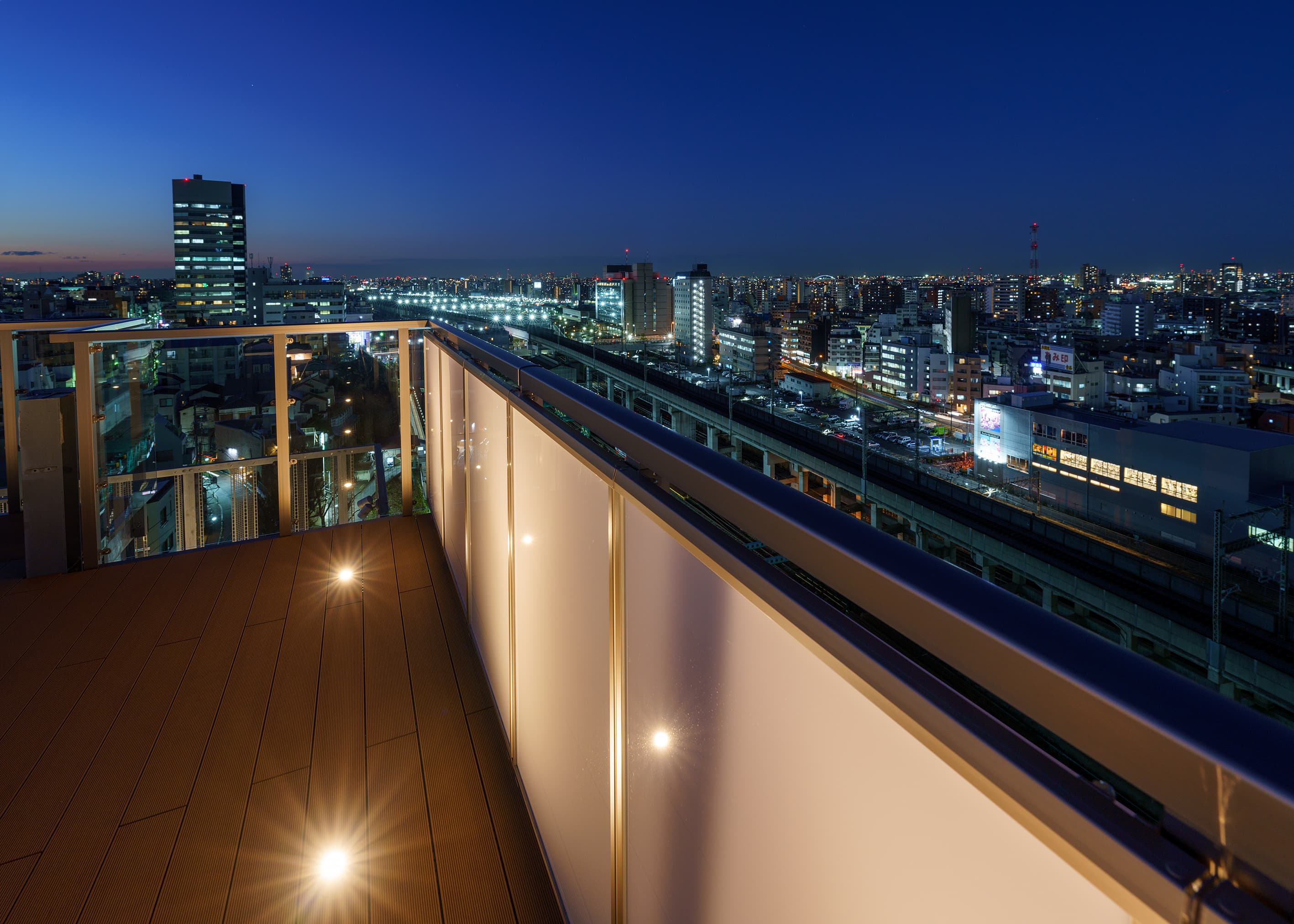 Rooftop Terrace 5